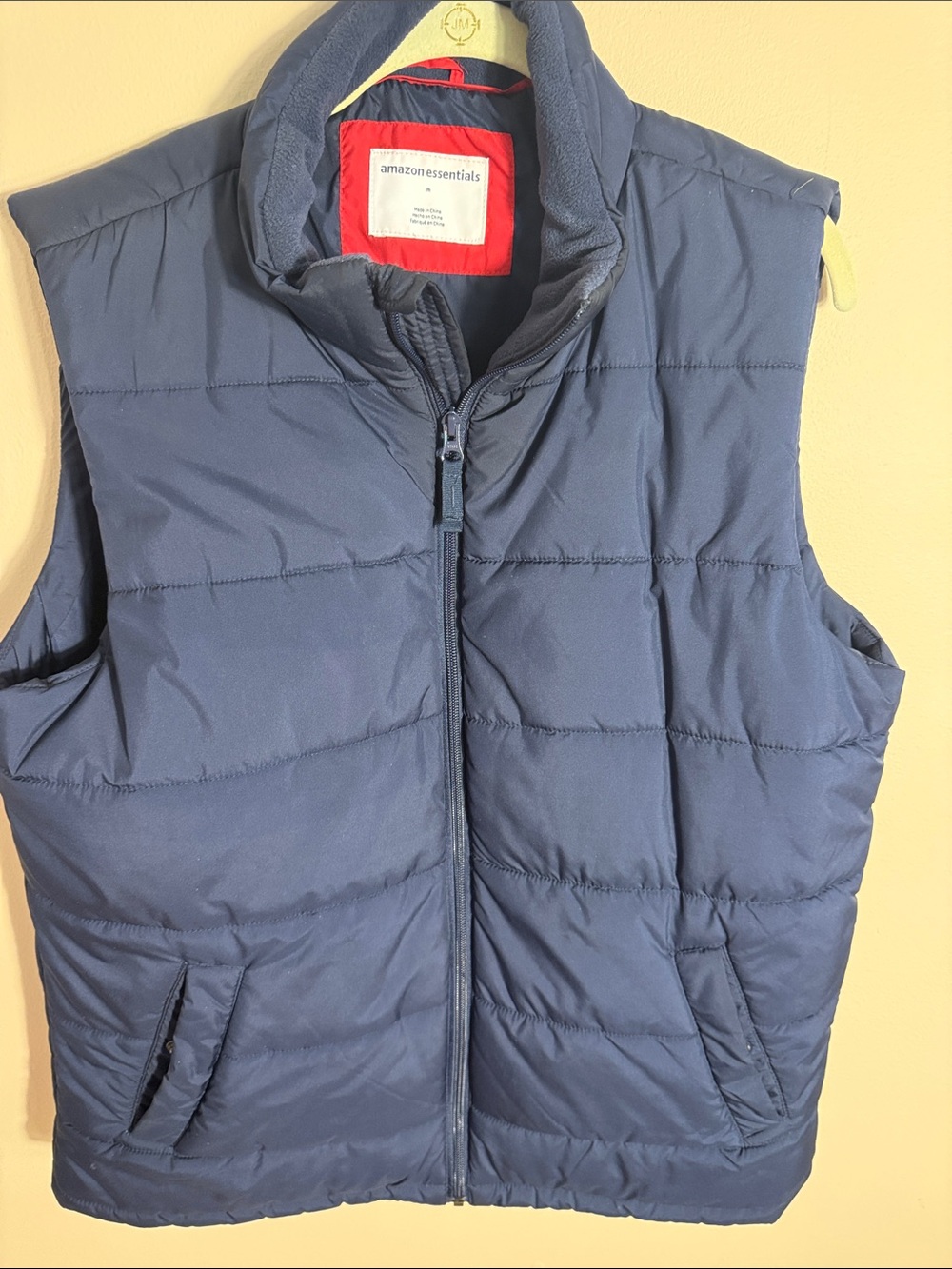 Amazon Essentials Navy Quilted Insulated Vest
